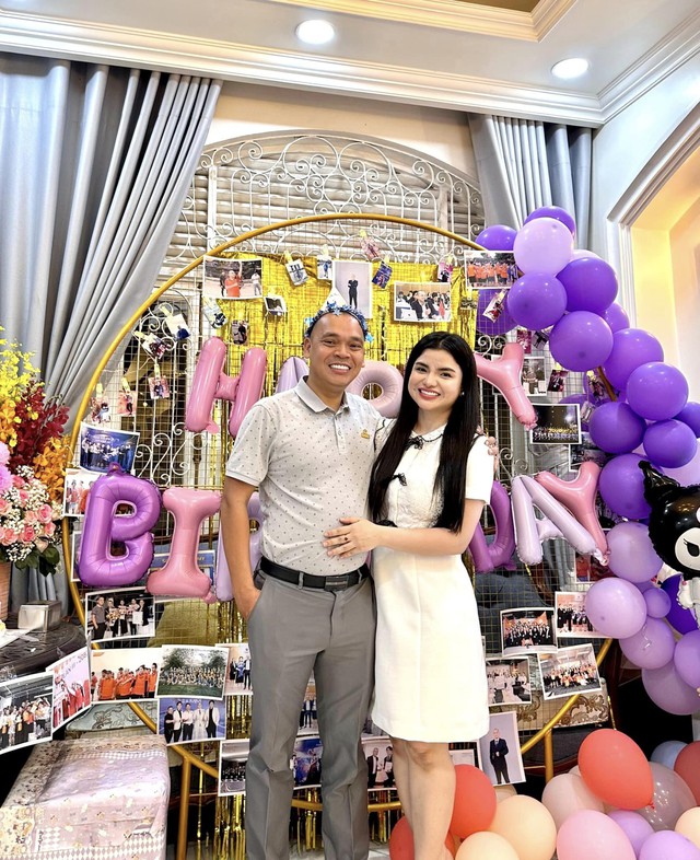 Chàng trai bán vé số “cưa đổ” tiểu thư xinh đẹp, cưới xong nửa ngày đã khiến bố vợ lắc đầu ngao ngán- Ảnh 3. Chàng trai bán vé số “cưa đổ” tiểu thư xinh đẹp, cưới xong nửa ngày đã khiến bố vợ lắc đầu ngao ngán- Ảnh 3.