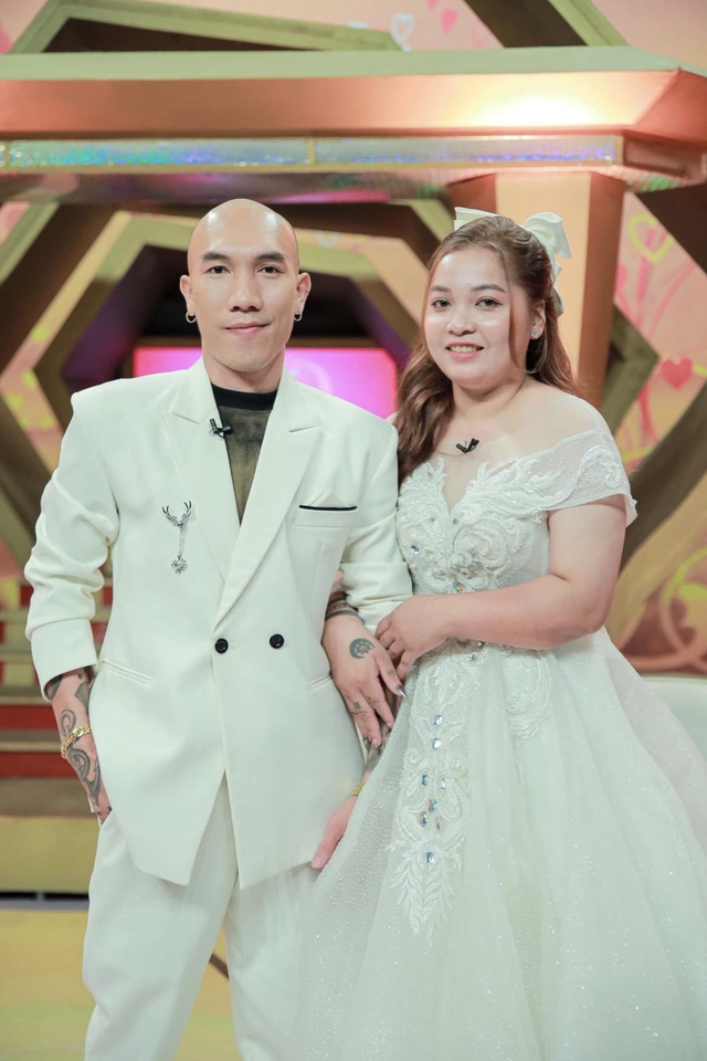 Phát hiện tin nhắn "nhạy cảm" gửi cho vợ, chồng cay cú bỏ nhà đi, 6 tháng sau kết cục thay đổi hoàn toàn- Ảnh 2.