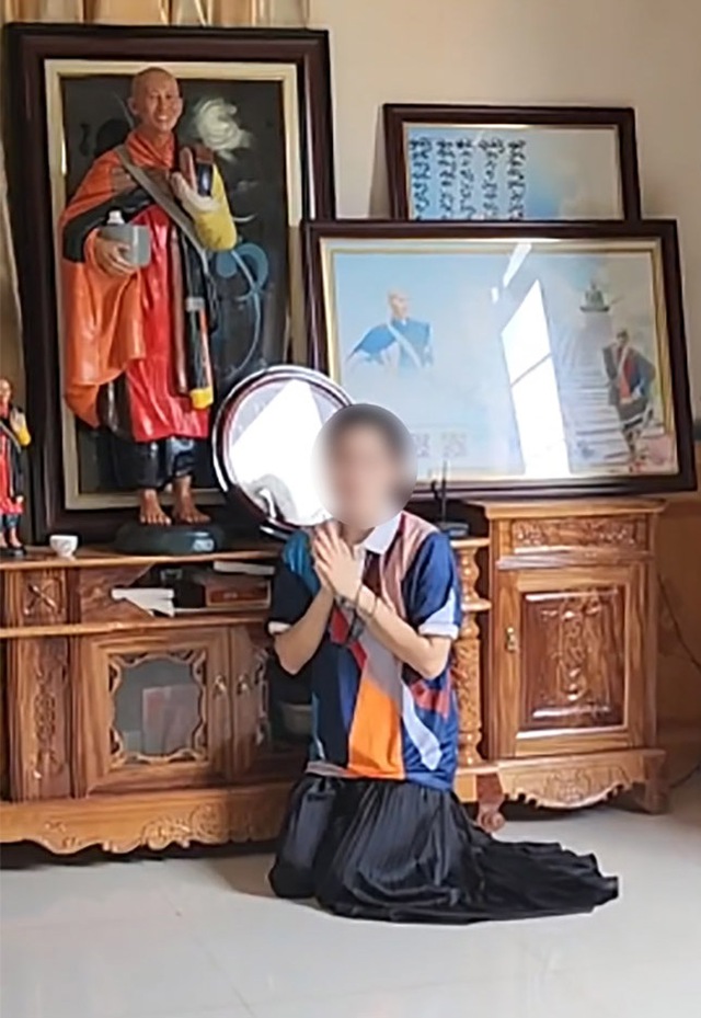 Mệt mỏi vì tiếp khách không mời, mẹ ông Thích Minh Tuệ mong con trai được sang Ấn Độ tu tập- Ảnh 1. Mệt mỏi vì tiếp khách không mời, mẹ ông Thích Minh Tuệ mong con trai được sang Ấn Độ tu tập- Ảnh 1.