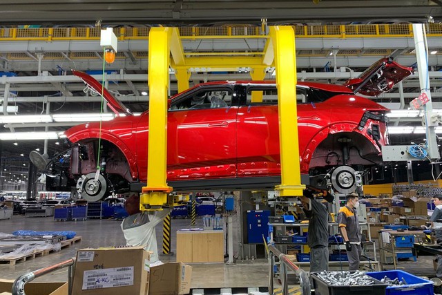 Nhắm sản xuất 600.000 chiếc/năm, xuất khẩu 54 nước, láng giềng Việt Nam này sắp thành cường quốc xe điện?- Ảnh 3. Nhắm sản xuất 600.000 chiếc/năm, xuất khẩu 54 nước, láng giềng Việt Nam này sắp thành cường quốc xe điện?- Ảnh 3.