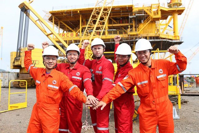 28 người Việt giữa tuyết trắng nước Nga và 1 kỳ tích ông Putin vừa nhắc tên: Mang về hàng tỷ USD cho 2 nước- Ảnh 4. 28 người Việt giữa tuyết trắng nước Nga và 1 kỳ tích ông Putin vừa nhắc tên: Mang về hàng tỷ USD cho 2 nước- Ảnh 4.