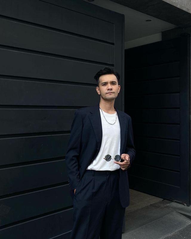 Nam vương Việt Nhikolai Đinh vừa bị bắt là ai?- Ảnh 4. Nam vương Việt Nhikolai Đinh vừa bị bắt là ai?- Ảnh 4.