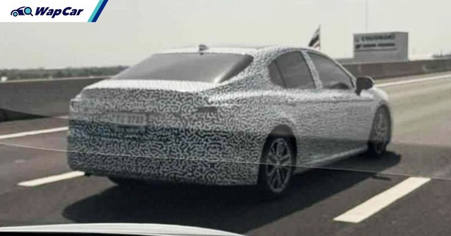 Toyota Camry 2024 lộ diện bí ẩn: Ngụy trang kín như bưng, chờ ngày về Việt Nam- Ảnh 1. Toyota Camry 2024 lộ diện bí ẩn: Ngụy trang kín như bưng, chờ ngày về Việt Nam- Ảnh 1.