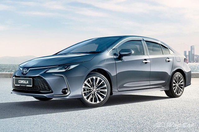 Lần đầu tiên trong lịch sử: Một mẫu xe điện khiến Toyota Corolla 'biến thành quá khứ'- Ảnh 2. Lần đầu tiên trong lịch sử: Một mẫu xe điện khiến Toyota Corolla 'biến thành quá khứ'- Ảnh 2.