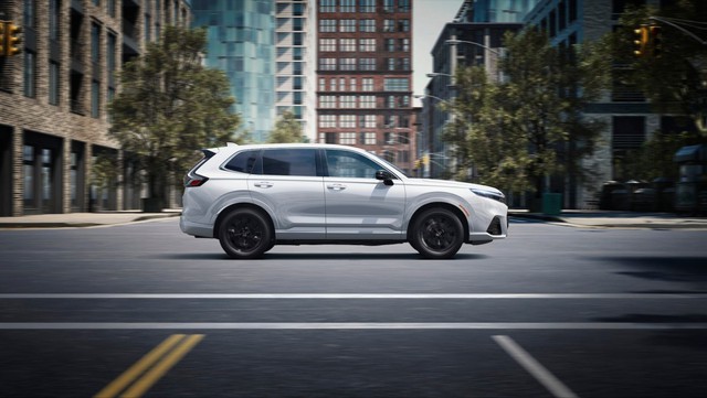 Honda CR-V 2025 không 'uống' 1 giọt xăng nhưng chỉ cho thuê, không bán: Chuyện gì sắp xảy ra?- Ảnh 1. Honda CR-V 2025 không 'uống' 1 giọt xăng nhưng chỉ cho thuê, không bán: Chuyện gì sắp xảy ra?- Ảnh 1.