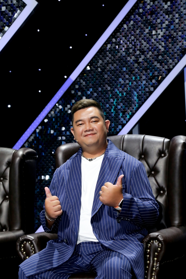 "Phù thủy" của loạt hit đình đám: "Hoài Lâm nhút nhát, gần như không giao tiếp với ai ở ngoài"- Ảnh 1. "Phù thủy" của loạt hit đình đám: "Hoài Lâm nhút nhát, gần như không giao tiếp với ai ở ngoài"- Ảnh 1.
