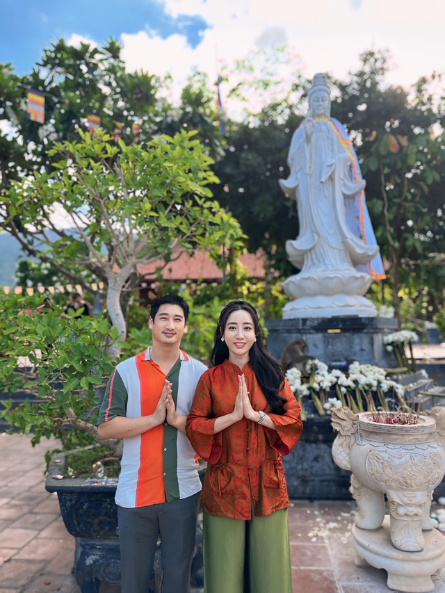 Nhan sắc bạn gái mới của nam diễn viên Hoa hồng trên ngực trái: Xinh đẹp, nóng bỏng- Ảnh 3. Nhan sắc bạn gái mới của nam diễn viên Hoa hồng trên ngực trái: Xinh đẹp, nóng bỏng- Ảnh 3.