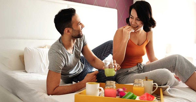 Cách đưa nàng 'lên đỉnh' nhiều lần trong một đêm- Ảnh 2. Cách đưa nàng 'lên đỉnh' nhiều lần trong một đêm- Ảnh 2.