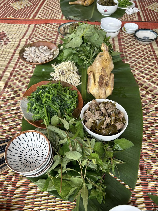 Vợ chồng "chốt" mua 1500m2 đất rừng qua ảnh vệ tinh, thành quả hiện tại khiến bao người ngưỡng mộ- Ảnh 18. Vợ chồng "chốt" mua 1500m2 đất rừng qua ảnh vệ tinh, thành quả hiện tại khiến bao người ngưỡng mộ- Ảnh 18.