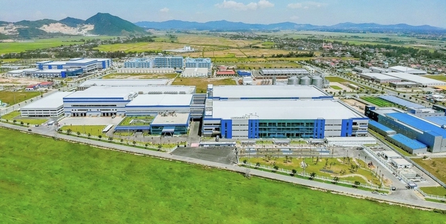 6 tháng, 1 tỉnh có thêm hàng chục nghìn việc làm, nhiều doanh nghiệp vẫn đang "đỏ mắt" tìm người- Ảnh 2. 6 tháng, 1 tỉnh có thêm hàng chục nghìn việc làm, nhiều doanh nghiệp vẫn đang "đỏ mắt" tìm người- Ảnh 2.