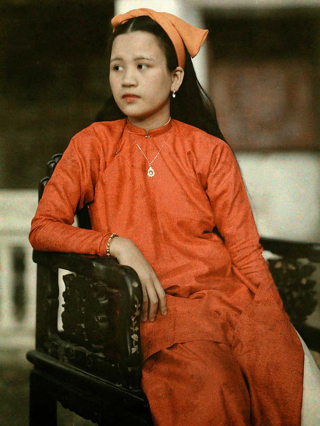 Nữ NSƯT là cháu vua Nguyễn: Đệ nhất đào thương nổi danh, tuổi 62 đẹp đài các, sống khiêm nhường, viên mãn- Ảnh 3. Nữ NSƯT là cháu vua Nguyễn: Đệ nhất đào thương nổi danh, tuổi 62 đẹp đài các, sống khiêm nhường, viên mãn- Ảnh 3.