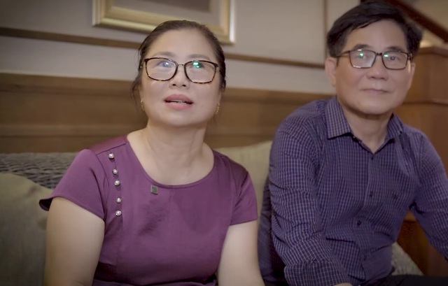 Mẹ ruột Hương Tràm nói gì về việc con gái đi Mỹ 5 năm và lí do về nước?- Ảnh 1. Mẹ ruột Hương Tràm nói gì về việc con gái đi Mỹ 5 năm và lí do về nước?- Ảnh 1.