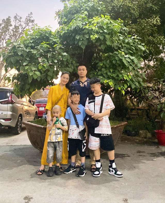 Chỉ là "dự bị" của anh người yêu đào hoa, cô gái đẹp vẫn quyết cưới, sắp đẻ phải trốn viện đi đánh ghen- Ảnh 8. Chỉ là "dự bị" của anh người yêu đào hoa, cô gái đẹp vẫn quyết cưới, sắp đẻ phải trốn viện đi đánh ghen- Ảnh 8.