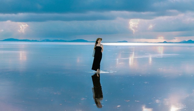 Phát hiện "bãi biển vô cực" cách Hà Nội hơn 100km: Du khách không tắm biển mà có hoạt động hoàn toàn khác- Ảnh 8. Phát hiện "bãi biển vô cực" cách Hà Nội hơn 100km: Du khách không tắm biển mà có hoạt động hoàn toàn khác- Ảnh 8.