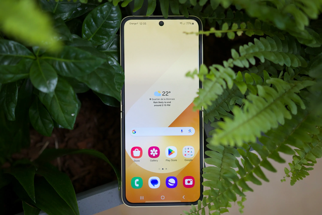 2 tiếng dùng thử Galaxy Z Flip 6 mới ra mắt của Samsung: "Máy đẹp, nhưng có một thứ chưa thể hài lòng"- Ảnh 5. 2 tiếng dùng thử Galaxy Z Flip 6 mới ra mắt của Samsung: "Máy đẹp, nhưng có một thứ chưa thể hài lòng"- Ảnh 5.