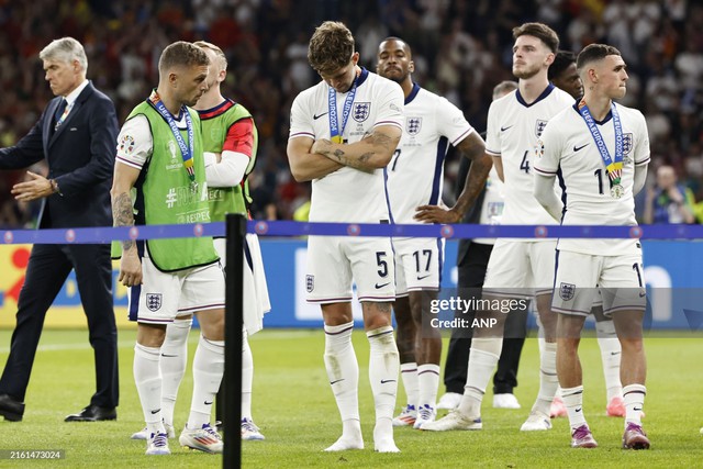 Harry Kane và Gareth Southgate cùng nói lời cay đắng, hé lộ lý do khiến tuyển Anh thua đau- Ảnh 2. Harry Kane và Gareth Southgate cùng nói lời cay đắng, hé lộ lý do khiến tuyển Anh thua đau- Ảnh 2.