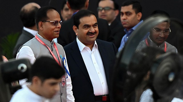 Từng “hứa” đầu tư 10 tỷ USD vào VN, người giàu thứ hai châu Á công bố xây dựng siêu công trình ở Đà Nẵng- Ảnh 1. Từng “hứa” đầu tư 10 tỷ USD vào VN, người giàu thứ hai châu Á công bố xây dựng siêu công trình ở Đà Nẵng- Ảnh 1.