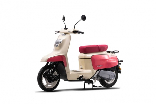 Bản sao 'huyền thoại' Honda Julio: Cực cá tính, xịn xò hơn Air Blade, ABS 2 kênh, giá chỉ 30 triệu đồng- Ảnh 3. Bản sao 'huyền thoại' Honda Julio: Cực cá tính, xịn xò hơn Air Blade, ABS 2 kênh, giá chỉ 30 triệu đồng- Ảnh 3.