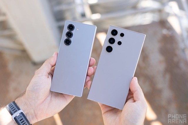 Tình thế "gà nhà đá nhau" oái oăm của Samsung: Chính S24 Ultra là kẻ ngáng đường thành công của Z Fold 6?- Ảnh 6. Tình thế "gà nhà đá nhau" oái oăm của Samsung: Chính S24 Ultra là kẻ ngáng đường thành công của Z Fold 6?- Ảnh 6.