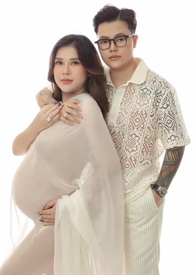 Đẻ xong bỗng sợ chồng, người phụ nữ ly hôn để yêu người chuyển giới, 4 năm sau đón trái ngọt như mơ- Ảnh 4. Đẻ xong bỗng sợ chồng, người phụ nữ ly hôn để yêu người chuyển giới, 4 năm sau đón trái ngọt như mơ- Ảnh 4.