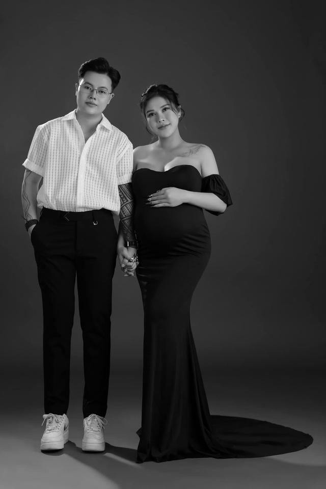 Đẻ xong bỗng sợ chồng, người phụ nữ ly hôn để yêu người chuyển giới, 4 năm sau đón trái ngọt như mơ- Ảnh 3. Đẻ xong bỗng sợ chồng, người phụ nữ ly hôn để yêu người chuyển giới, 4 năm sau đón trái ngọt như mơ- Ảnh 3.