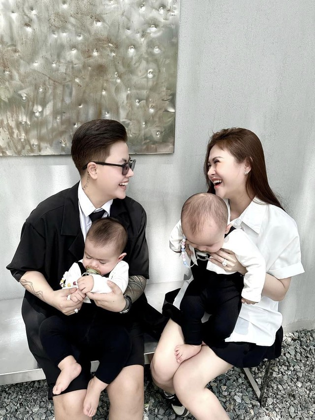 Đẻ xong bỗng sợ chồng, người phụ nữ ly hôn để yêu người chuyển giới, 4 năm sau đón trái ngọt như mơ- Ảnh 6. Đẻ xong bỗng sợ chồng, người phụ nữ ly hôn để yêu người chuyển giới, 4 năm sau đón trái ngọt như mơ- Ảnh 6.