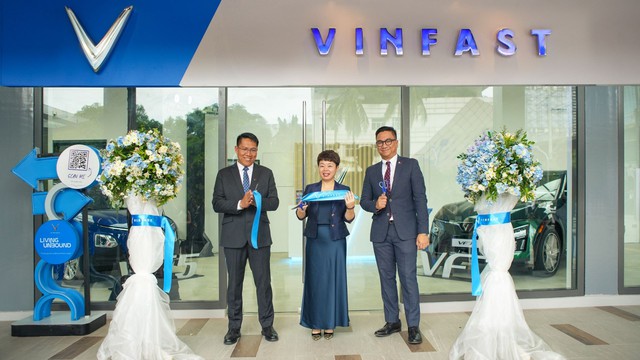 Vingroup báo lợi nhuận sau thuế nửa đầu năm 2024 đạt hơn 2.000 tỷ đồng, VinFast tăng trưởng ngoạn mục- Ảnh 1. Vingroup báo lợi nhuận sau thuế nửa đầu năm 2024 đạt hơn 2.000 tỷ đồng, VinFast tăng trưởng ngoạn mục- Ảnh 1.