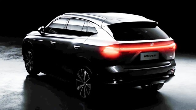 MG HS 2025 lộ diện làm khó Toyota RAV4: Bản ở Việt Nam đang giảm tới 70 triệu- Ảnh 2. MG HS 2025 lộ diện làm khó Toyota RAV4: Bản ở Việt Nam đang giảm tới 70 triệu- Ảnh 2.