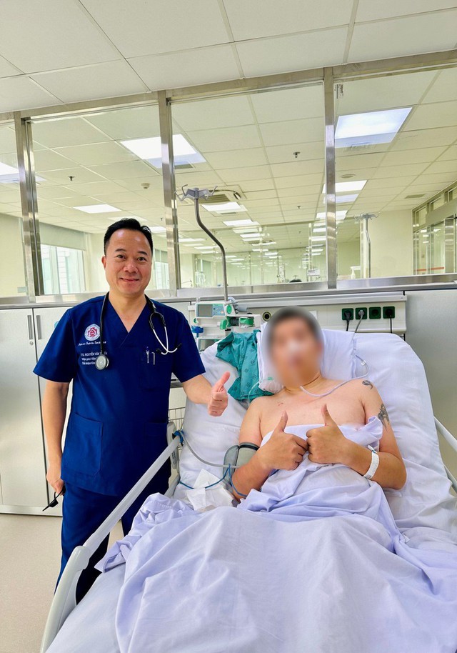 Người đàn ông 37 tuổi đột quỵ khi đang làm việc: Bác sĩ chỉ đích danh 1 sai lầm 'chí mạng'- Ảnh 1.