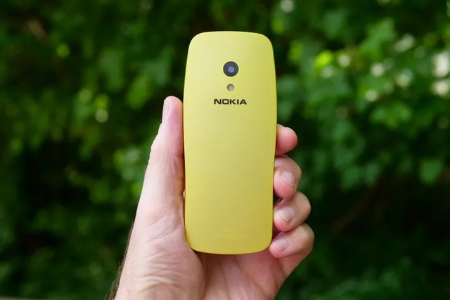 Nokia 3210 4G đúng là trò "hút máu": Trải nghiệm tệ hại, phí tiền - Thời nay ai cần điện thoại như này?- Ảnh 3. Nokia 3210 4G đúng là trò "hút máu": Trải nghiệm tệ hại, phí tiền - Thời nay ai cần điện thoại như này?- Ảnh 3.