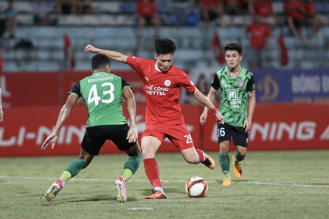 Hoàng Đức vượt Quang Hải, phá kỷ lục lót tay ở V.League với khoản tiền triệu đô khó tin?- Ảnh 2.