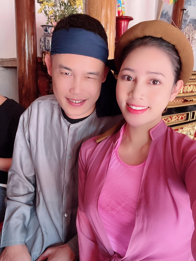Nam nghệ sĩ Việt sau 3 đời vợ: Sống độc thân vui vẻ, lên chức ông ngoại ở tuổi 47- Ảnh 2. Nam nghệ sĩ Việt sau 3 đời vợ: Sống độc thân vui vẻ, lên chức ông ngoại ở tuổi 47- Ảnh 2.