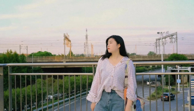 Nghịch lý: Nhiều người trẻ từ bỏ thu nhập hàng tỷ đồng để đi làm việc tay chân- Ảnh 3. Nghịch lý: Nhiều người trẻ từ bỏ thu nhập hàng tỷ đồng để đi làm việc tay chân- Ảnh 3.
