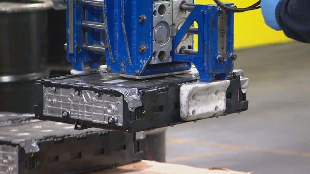 Chủ ô tô điện hò nhau 'đóng bỉm' cho pin: Có thực sự cần thiết?- Ảnh 4. Chủ ô tô điện hò nhau 'đóng bỉm' cho pin: Có thực sự cần thiết?- Ảnh 4.