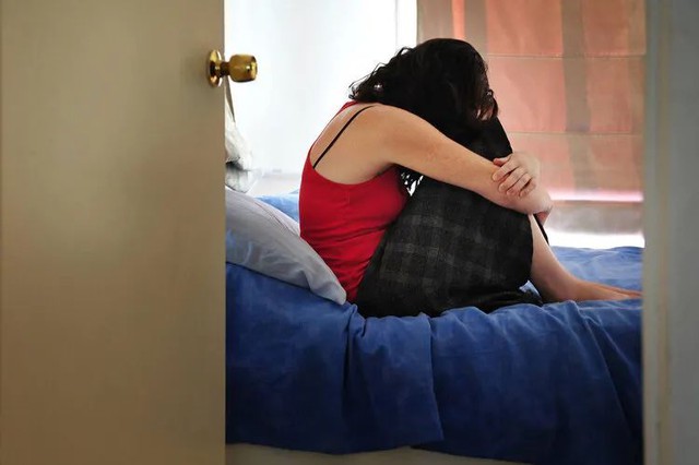 Nữ sinh Trung Quốc lây HIV cho 16 người: "Tôi không biết một lần 'qua đêm' có thể khiến mình nhiễm bệnh"- Ảnh 1. Nữ sinh Trung Quốc lây HIV cho 16 người: "Tôi không biết một lần 'qua đêm' có thể khiến mình nhiễm bệnh"- Ảnh 1.