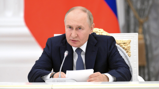 TT Putin cảnh báo triển khai tên lửa có tầm bắn tới đồng minh Mỹ nếu Washington thực hiện kế hoạch 10/7- Ảnh 1. TT Putin cảnh báo triển khai tên lửa có tầm bắn tới đồng minh Mỹ nếu Washington thực hiện kế hoạch 10/7- Ảnh 1.