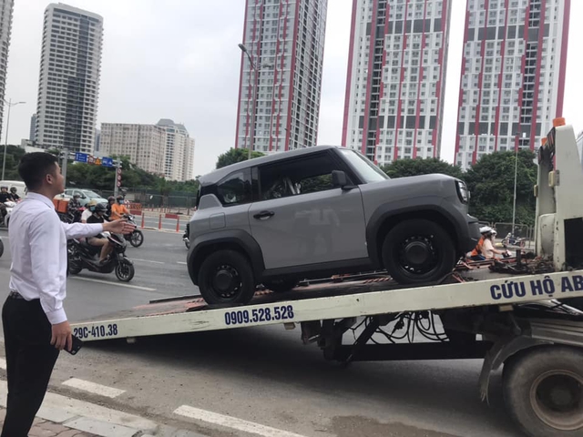 VinFast VF 3 liên tục xuất hiện trên 'xe thớt', CĐM sốt: Điều gì sắp xảy ra?- Ảnh 1. VinFast VF 3 liên tục xuất hiện trên 'xe thớt', CĐM sốt: Điều gì sắp xảy ra?- Ảnh 1.