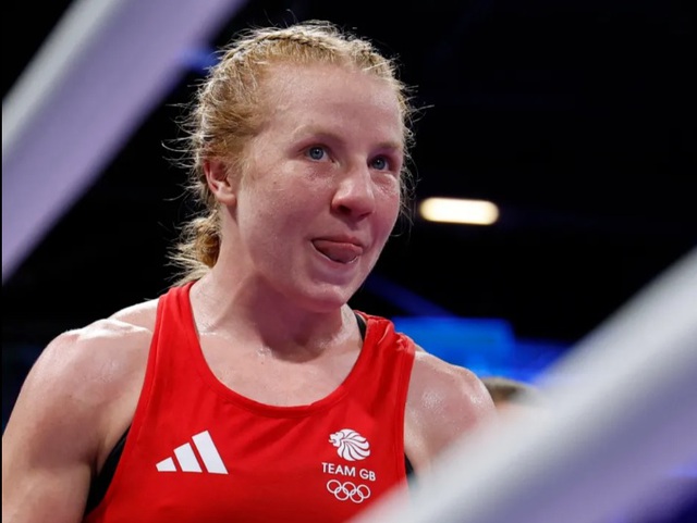 Trọng tài Olympic bị tố “đổi trắng thay đen”, đưa ra kết quả khiến tất cả không hiểu chuyện gì xảy ra- Ảnh 2. Trọng tài Olympic bị tố “đổi trắng thay đen”, đưa ra kết quả khiến tất cả không hiểu chuyện gì xảy ra- Ảnh 2.