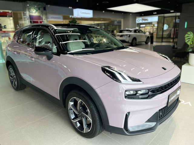 Cận cảnh SUV đô thị cỡ B mới toanh vừa về đại lý, có gì ăn thua với "vua" doanh số Kia Seltos?- Ảnh 1. Cận cảnh SUV đô thị cỡ B mới toanh vừa về đại lý, có gì ăn thua với "vua" doanh số Kia Seltos?- Ảnh 1.