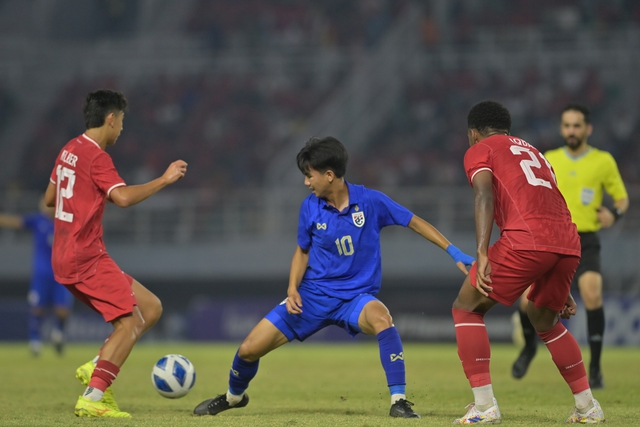 HLV Indonesia tuyên bố sẽ dự World Cup sau chức vô địch nghẹt thở, HLV Thái Lan tiếc ngẩn ngơ vì bại trận- Ảnh 2. HLV Indonesia tuyên bố sẽ dự World Cup sau chức vô địch nghẹt thở, HLV Thái Lan tiếc ngẩn ngơ vì bại trận- Ảnh 2.