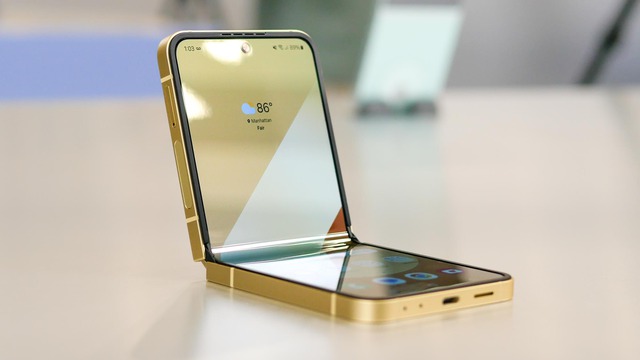 Nối gót Samsung, các ông lớn di động liên tục tung 'bom tấn' nửa cuối 2024 - Ảnh 2. Nối gót Samsung, các ông lớn di động liên tục tung 'bom tấn' nửa cuối 2024 - Ảnh 2.