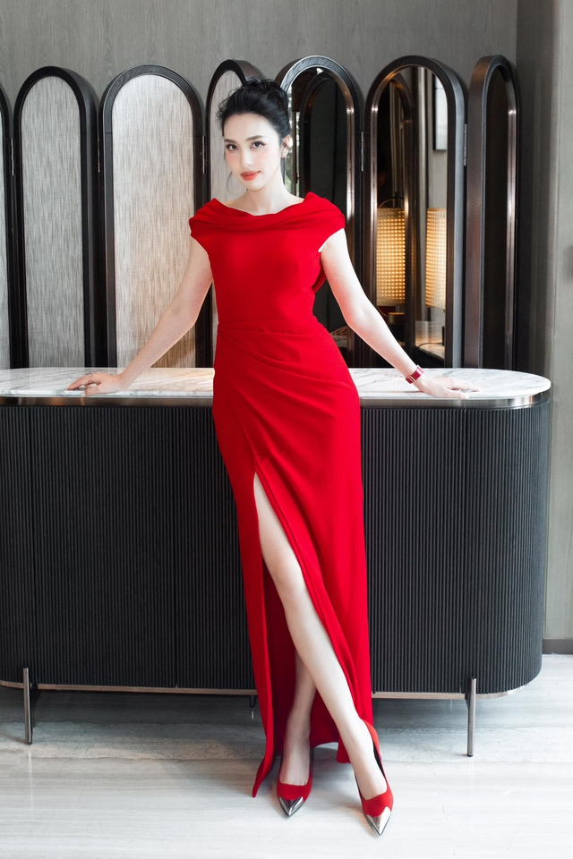 Siêu mẫu Việt 4 lần sinh con cho đại gia: U40 vẫn xinh đẹp, nuột nà, giờ là phó chủ tịch 1 công ty- Ảnh 12. Siêu mẫu Việt 4 lần sinh con cho đại gia: U40 vẫn xinh đẹp, nuột nà, giờ là phó chủ tịch 1 công ty- Ảnh 12.