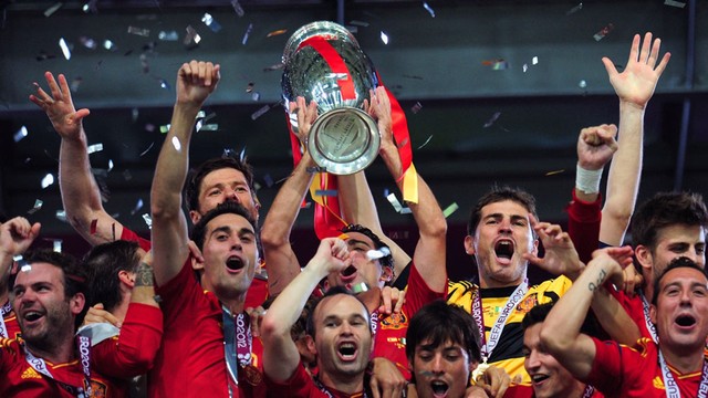 Lịch thi đấu vòng tứ kết Euro 2024: Ronaldo đại chiến Mbappe tại nhánh đấu "tử thần"- Ảnh 2. Lịch thi đấu vòng tứ kết Euro 2024: Ronaldo đại chiến Mbappe tại nhánh đấu "tử thần"- Ảnh 2.