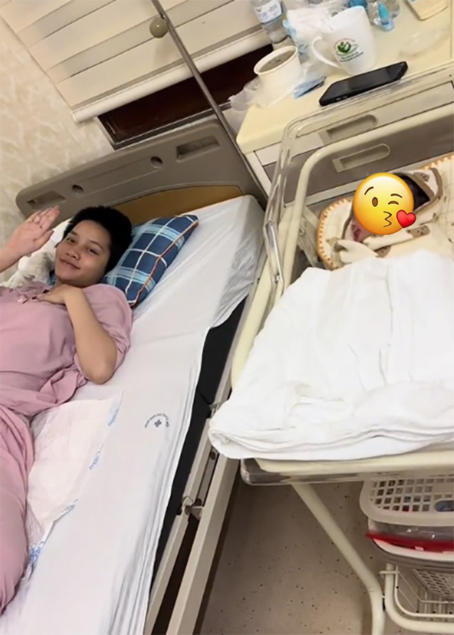 Vợ bầu bất ngờ lâm trọng bệnh, chồng kề bên 15 tiếng/ngày: 90 ngày tạo nên điều kỳ diệu- Ảnh 9. Vợ bầu bất ngờ lâm trọng bệnh, chồng kề bên 15 tiếng/ngày: 90 ngày tạo nên điều kỳ diệu- Ảnh 9.
