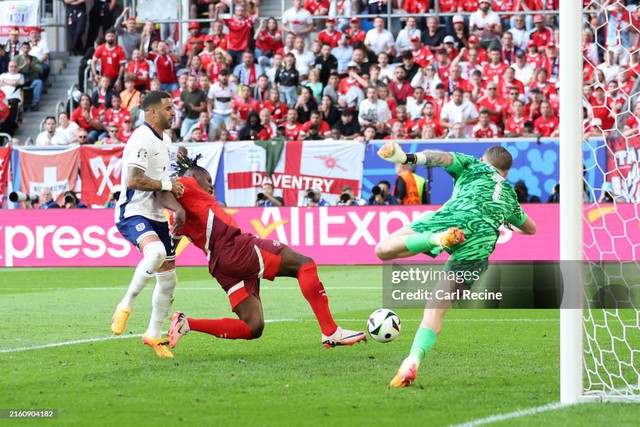 Đội tuyển Anh giành vé vào bán kết Euro 2024 sau loạt đá luân lưu 11m đầy cân não- Ảnh 6.