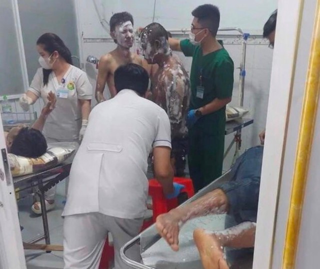 Nguyên nhân 9 công nhân bị hất văng, bỏng nặng sau tiếng nổ ở công ty gỗ- Ảnh 1. Nguyên nhân 9 công nhân bị hất văng, bỏng nặng sau tiếng nổ ở công ty gỗ- Ảnh 1.