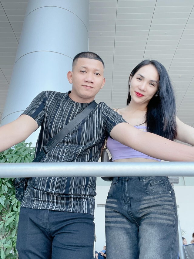 Gia đình ở TP.HCM có hai con trai chuyển giới: Mãi mới chấp nhận được chuyện của anh thì em lại come out- Ảnh 7. Gia đình ở TP.HCM có hai con trai chuyển giới: Mãi mới chấp nhận được chuyện của anh thì em lại come out- Ảnh 7.