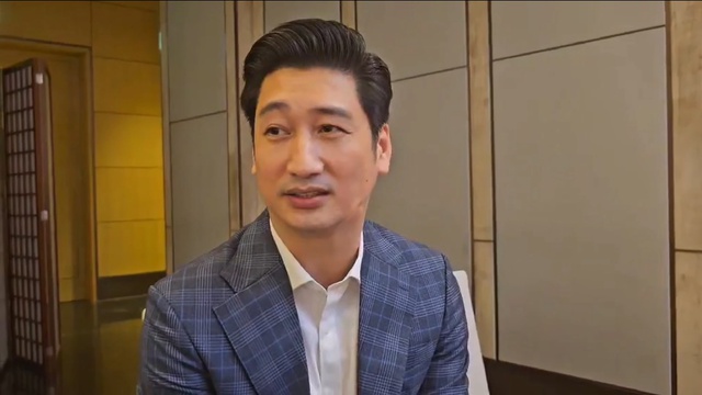 Bị chỉ trích bỏ vợ con theo tình mới, NSƯT Ngọc Quỳnh: “Đây không phải là lần đầu tiên tôi bỏ vợ”- Ảnh 1. Bị chỉ trích bỏ vợ con theo tình mới, NSƯT Ngọc Quỳnh: “Đây không phải là lần đầu tiên tôi bỏ vợ”- Ảnh 1.