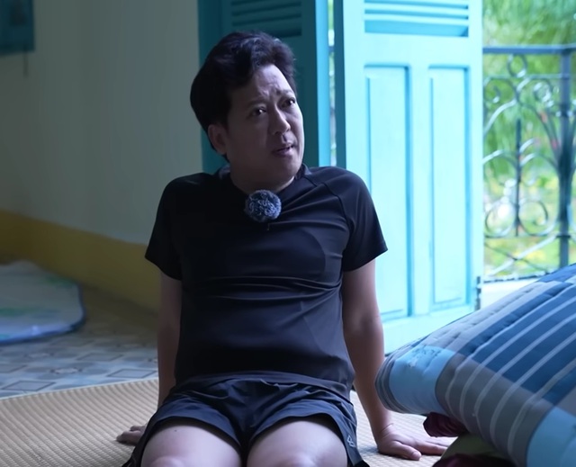 Một nam diễn viên từng bị đuổi học: Ngày ăn 3 bữa mì gói, đêm ngủ chuột bò qua chân- Ảnh 1. Một nam diễn viên từng bị đuổi học: Ngày ăn 3 bữa mì gói, đêm ngủ chuột bò qua chân- Ảnh 1.