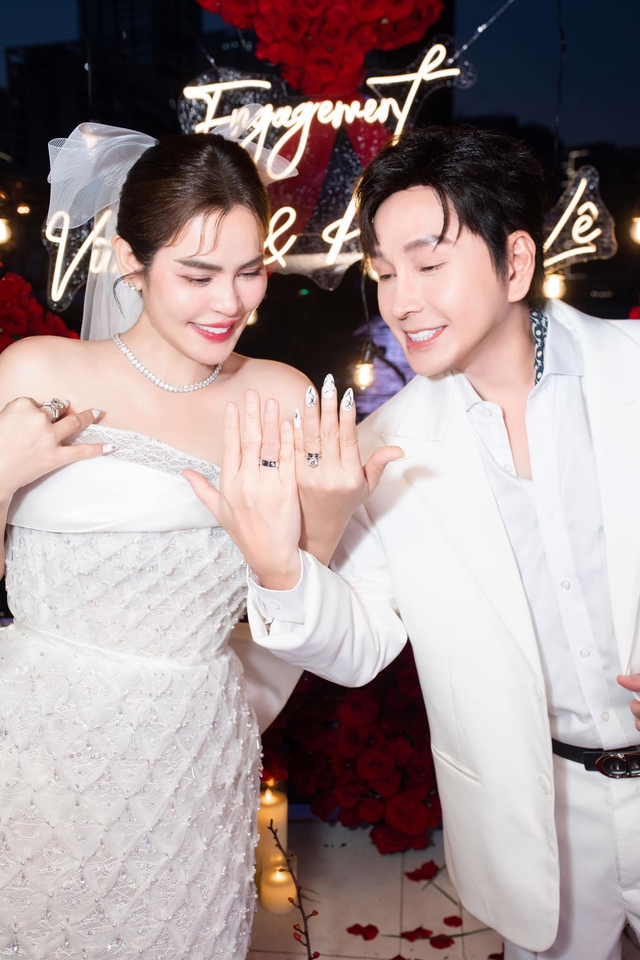 Hoa hậu Phương Lê: "Chúng tôi cưới nhau thật. Anh Vũ Luân là man 100%"- Ảnh 1. Hoa hậu Phương Lê: "Chúng tôi cưới nhau thật. Anh Vũ Luân là man 100%"- Ảnh 1.